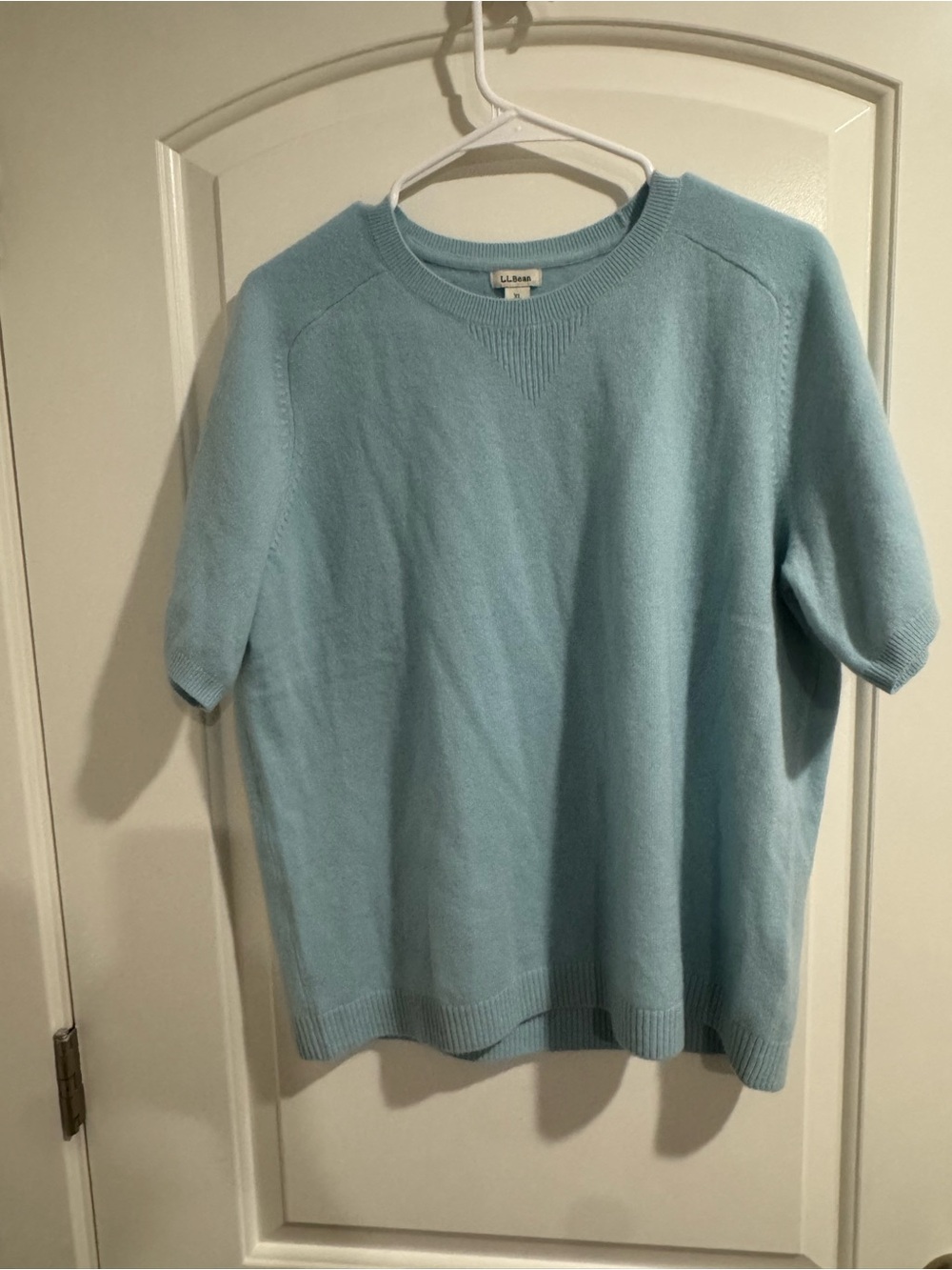 L.L. Bean Light Blue Crewneck Short-Sleeve Sweater, 100% cashmere